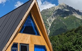 Guest House In Zhabeshi Lali